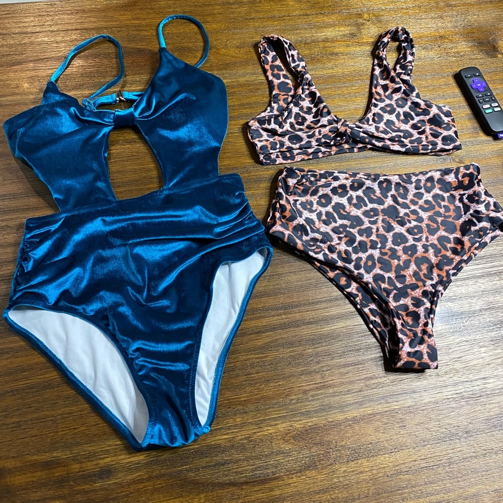 SHEIN Bathing Suit Bundle Size M